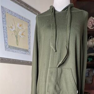 Koolaburra by UGG lounge set like new! Size large.